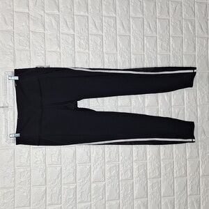 VICTORIA'S SECRET SPORT Black Mesh and Metallic Silver Stripe Knockout L…